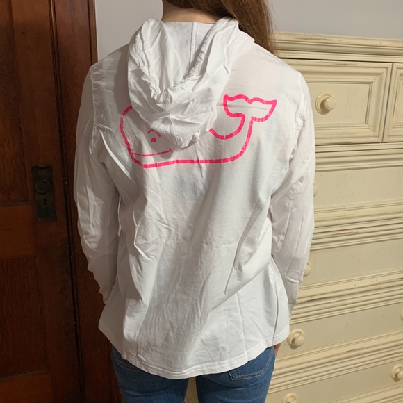 Vineyard Vines Pullover - Picture 2 of 3